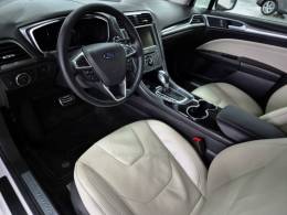 FORD - FUSION - 2015/2015 - Branca - R$ 84.900,00