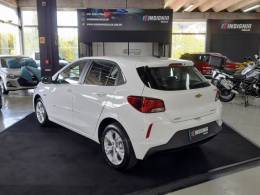 CHEVROLET - ONIX - 2021/2022 - Branca - R$ 89.900,00