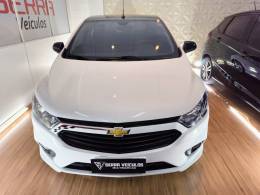 CHEVROLET - ONIX - 2017/2018 - Branca - R$ 62.900,00