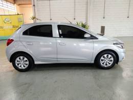 CHEVROLET - ONIX - 2019/2019 - Prata - R$ 59.900,00