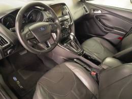 FORD - FOCUS - 2016/2016 - Cinza - R$ 62.900,00