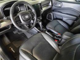FIAT - TORO - 2023/2023 - Cinza - R$ 138.900,00