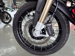 BMW - R 1250 - 2023/2024 - Branca - R$ 96.900,00