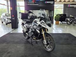 BMW - R 1250 - 2023/2024 - Branca - R$ 96.900,00