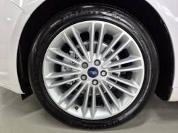 FORD - FUSION - 2015/2015 - Branca - R$ 84.900,00