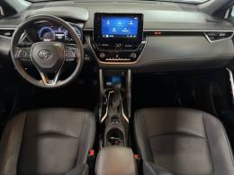 TOYOTA - COROLLA - 2024/2025 - Branca - R$ 178.900,00