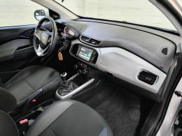 CHEVROLET - ONIX - 2019/2019 - Prata - R$ 59.900,00