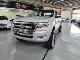 FORD - RANGER - 2017/2018 - Prata - R$ 139.900,00