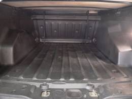 FIAT - TORO - 2022/2023 - Preta - R$ 119.900,00