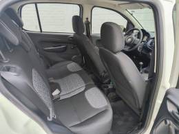 FIAT - UNO - 2020/2021 - Branca - R$ 49.900,00