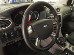 FORD - FOCUS - 2013/2013 - Branca - R$ 47.900,00