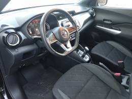 NISSAN - KICKS - 2017/2017 - Preta - R$ 81.900,00
