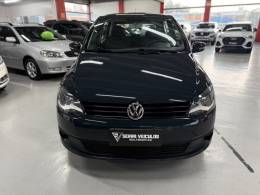 VOLKSWAGEN - FOX - 2013/2013 - Cinza - R$ 40.900,00