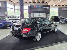 MERCEDES-BENZ - C 180 - 2012/2012 - Preta - R$ 69.900,00