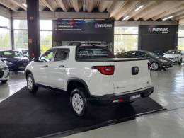 FIAT - TORO - 2021/2022 - Branca - R$ 99.900,00