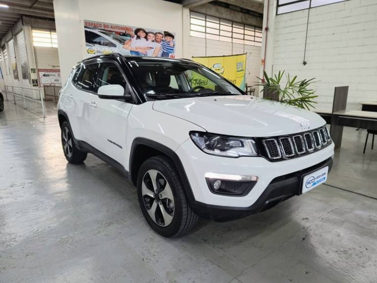 JEEP - COMPASS - 2016/2017 - Branca - R$ 105.900,00