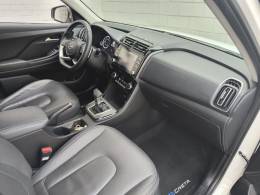 HYUNDAI - CRETA - 2024/2025 - Branca - R$ 142.900,00
