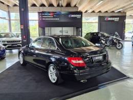 MERCEDES-BENZ - C 180 - 2012/2012 - Preta - R$ 69.900,00