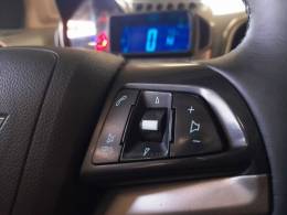 CHEVROLET - SONIC - 2012/2013 - Vermelha - R$ 39.900,00
