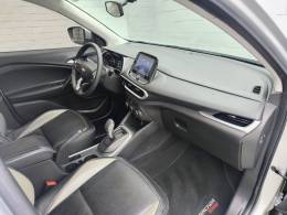 CHEVROLET - TRACKER - 2022/2022 - Prata - R$ 99.900,00