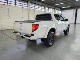 MITSUBISHI - L200 TRITON - 2015/2015 - Branca - R$ 125.900,00