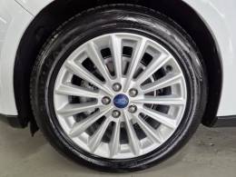 FORD - FOCUS - 2016/2016 - Branca - R$ 67.900,00