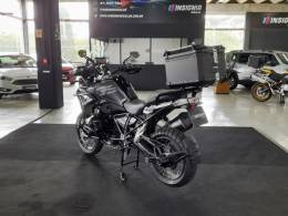 BMW - R 1250 - 2021/2022 - Preta - R$ 92.900,00
