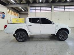 MITSUBISHI - L200 - 2014/2015 - Branca - R$ 129.900,00