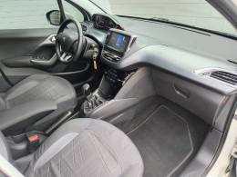 PEUGEOT - 208 - 2015/2015 - Branca - R$ 48.900,00