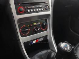 PEUGEOT - 307 - 2009/2010 - Preta - R$ 31.900,00