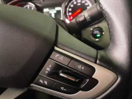 CHEVROLET - ONIX - 2019/2020 - Azul - R$ 71.900,00