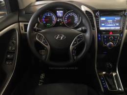 HYUNDAI - I30 - 2014/2015 - Branca - R$ 69.900,00