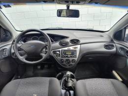 FORD - FOCUS - 2007/2008 - Cinza - R$ 24.900,00