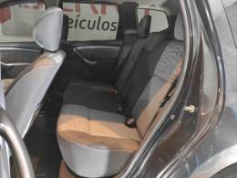 RENAULT - DUSTER - 2012/2013 - Preta - Sob Consulta