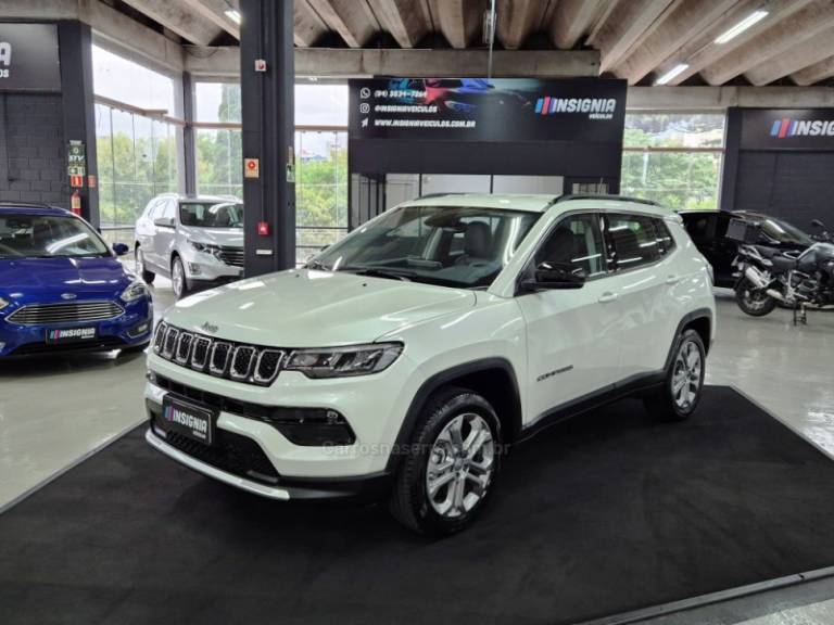 JEEP - COMPASS - 2022/2022 - Branca - R$ 129.900,00