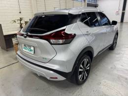 NISSAN - KICKS - 2024/2024 - Prata - R$ 128.900,00