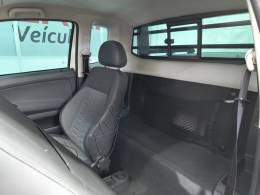 VOLKSWAGEN - SAVEIRO - 2011/2012 - Branca - R$ 49.900,00