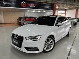 AUDI - A3 - 2013/2014 - Branca - R$ 95.900,00