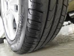 FORD - FIESTA - 2016/2016 - Branca - R$ 52.900,00