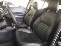 NISSAN - KICKS - 2021/2022 - Preta - R$ 97.900,00