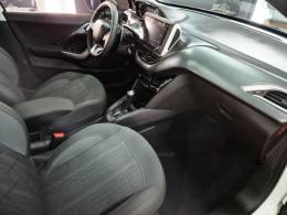 PEUGEOT - 208 - 2015/2016 - Branca - R$ 55.900,00