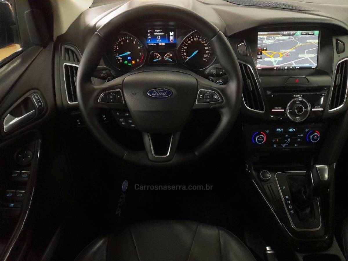 FORD - FOCUS - 2016/2016 - Cinza - R$ 62.900,00