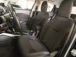 FIAT - TORO - 2022/2023 - Preta - R$ 119.900,00