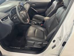 TOYOTA - COROLLA - 2024/2025 - Branca - R$ 178.900,00