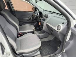 CHEVROLET - MONTANA - 2016/2017 - Branca - R$ 52.900,00