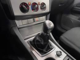 FORD - FOCUS - 2013/2013 - Branca - R$ 47.900,00