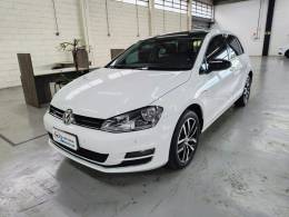VOLKSWAGEN - GOLF - 2014/2015 - Branca - R$ 84.900,00