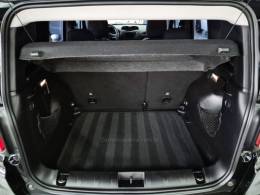 JEEP - RENEGADE - 2022/2023 - Preta - R$ 104.900,00