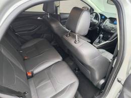FORD - FOCUS - 2015/2016 - Prata - R$ 61.900,00