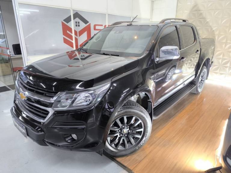 CHEVROLET - S10 - 2019/2020 - Preta - R$ 171.900,00